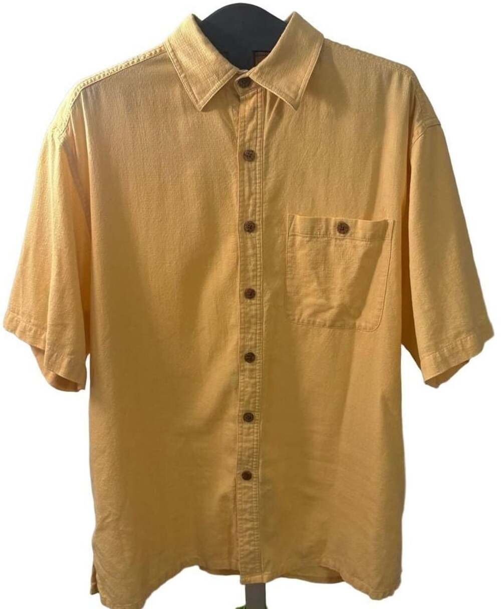Island Republic Men’s XL Silk Cotton Button Up Shirt Butter Yellow Short Sleeve